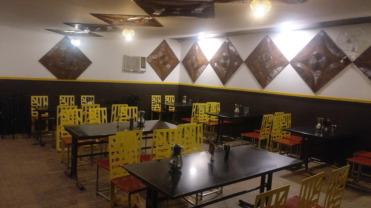 מלון מדוראי Ashok Bhavan מראה חיצוני תמונה